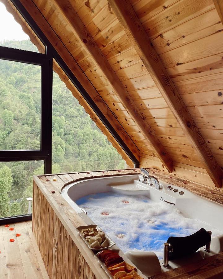 Huervadi Bungalow Rize Exteriör bild
