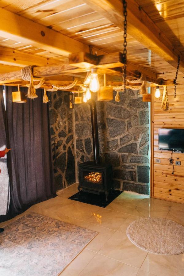 Huervadi Bungalow Rize Exteriör bild
