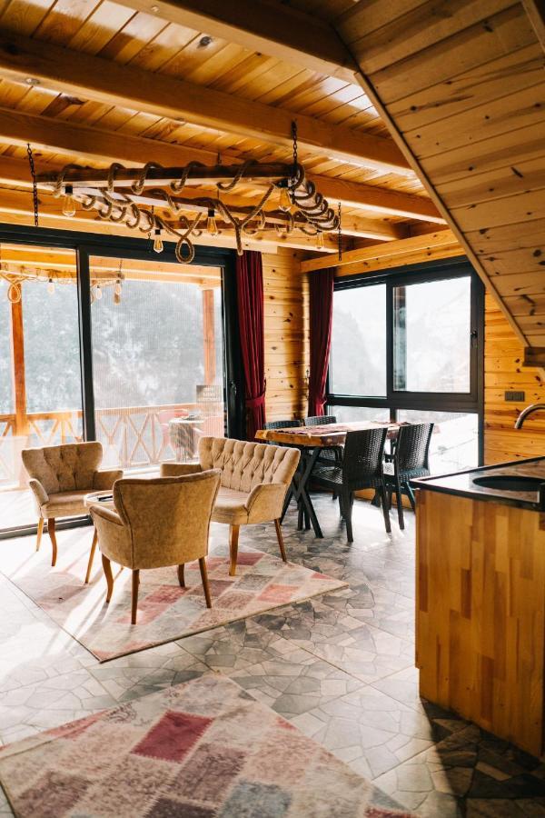 Huervadi Bungalow Rize Exteriör bild