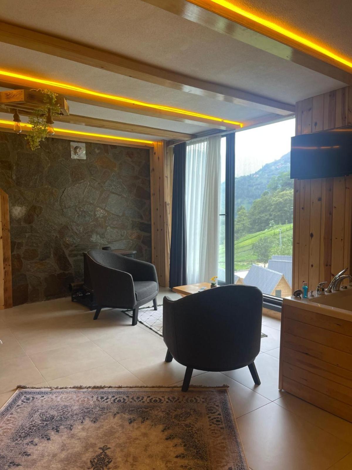 Huervadi Bungalow Rize Exteriör bild
